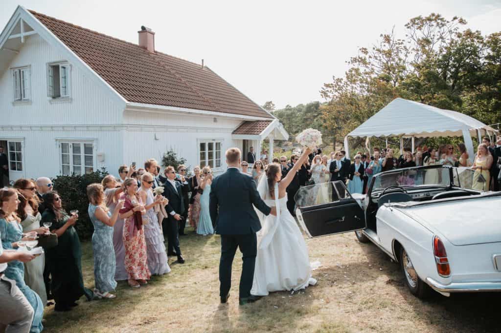 Bryllupsfotograf Heidi Henriksen fanger romantiske øyeblikk under bryllup i Oslo.