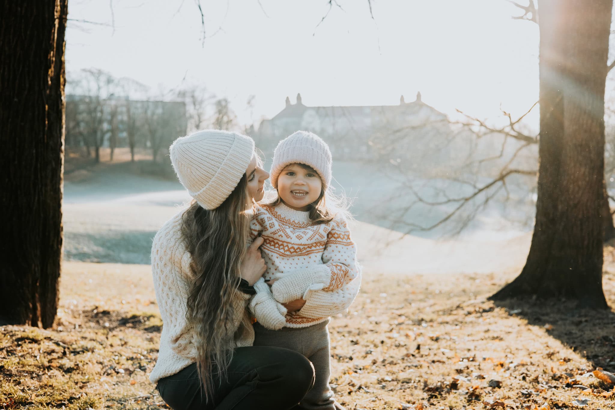 Familiefotograf Heidi Henriksen - naturlige bilder av barn og foreldre.